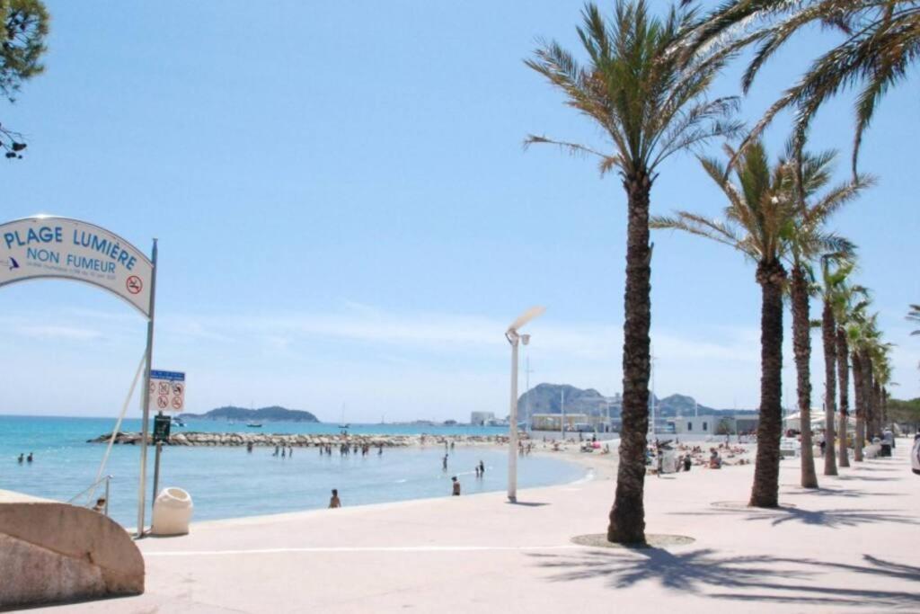 Blue Summer Vibes Mini Studio For Two, Ac, Parking, Beach At 50M, Spa Access -2 La Ciotat Buitenkant foto